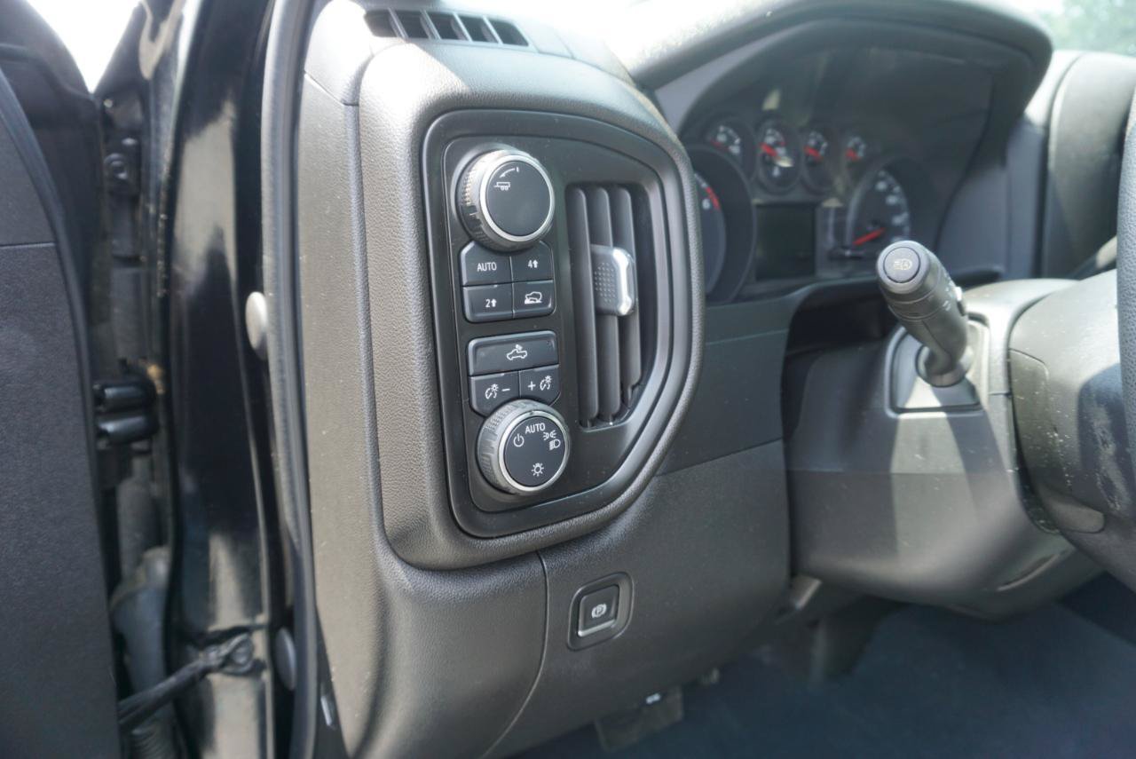 Used 2022 Chevrolet Silverado 1500 Custom AWD/4WD image 17