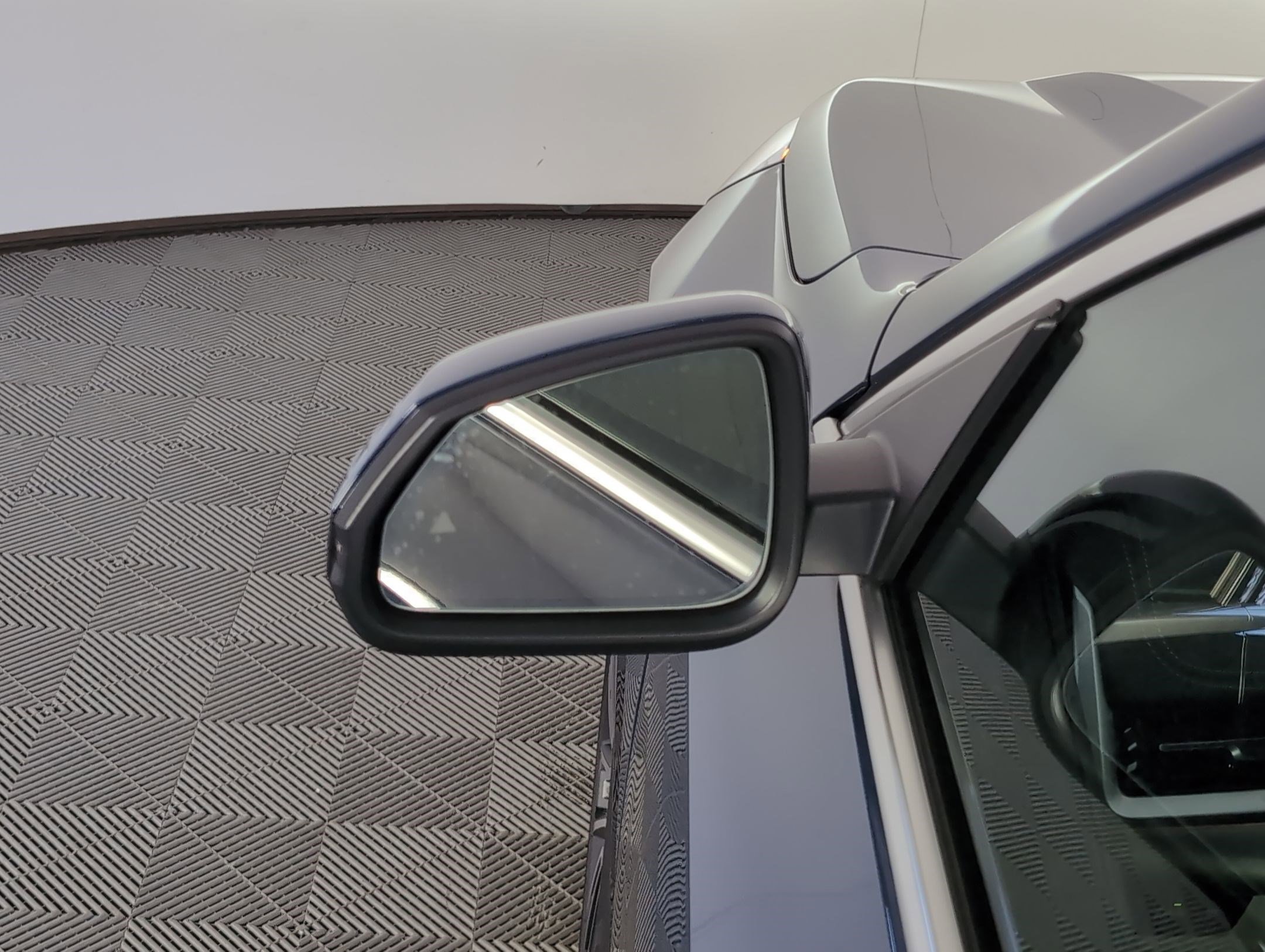 Used 2026 BMW X1 xDrive28i w/ Technology Package image 21