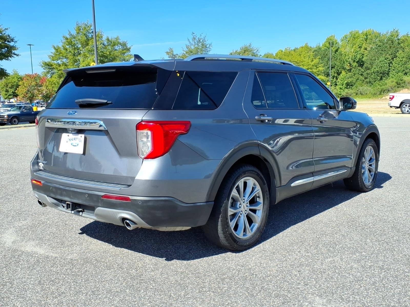 Used 2021 Ford Explorer Limited w/ Equipment Group 301A RWD image 27