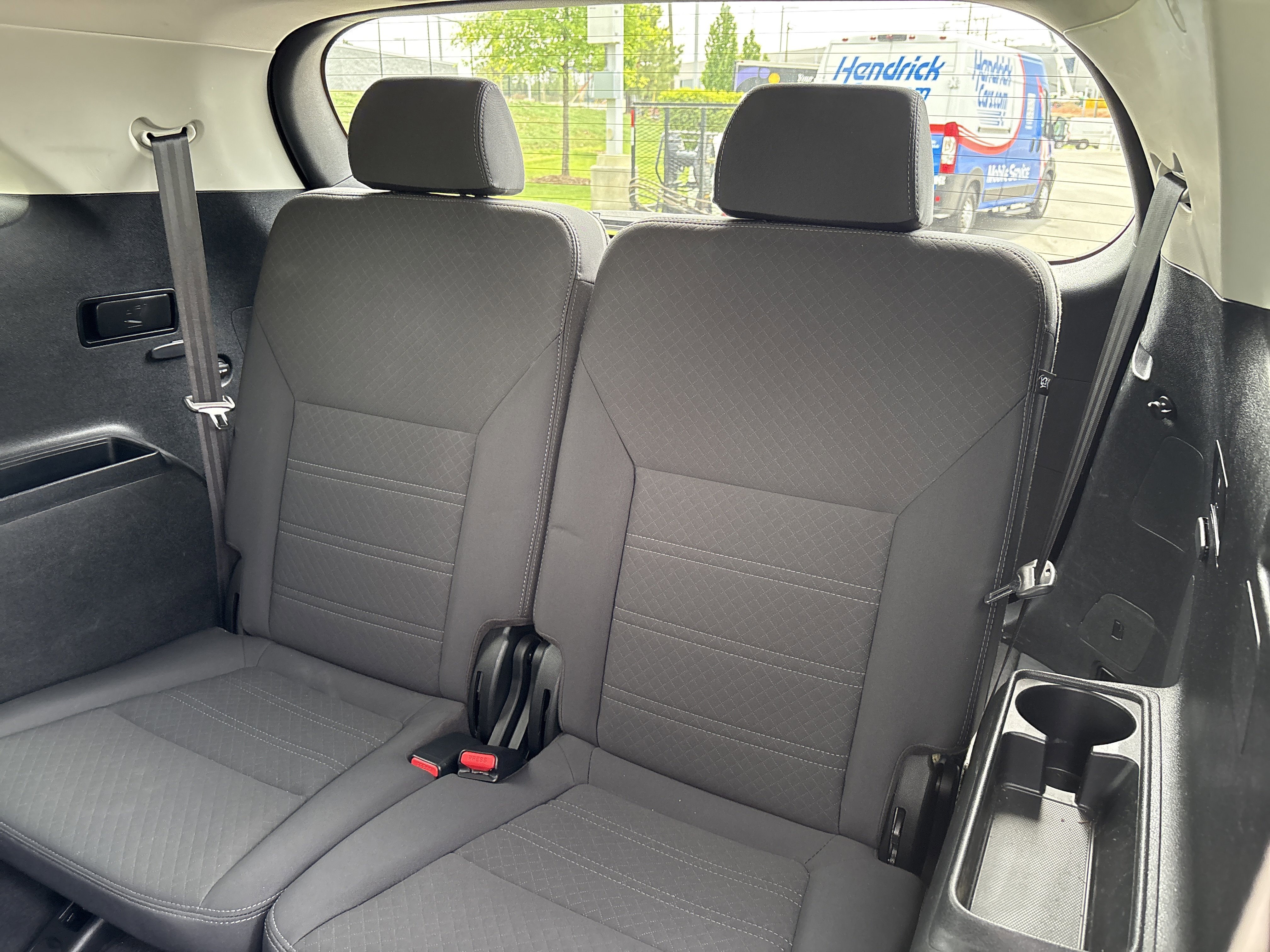 Used 2019 Kia Sorento LX image 32