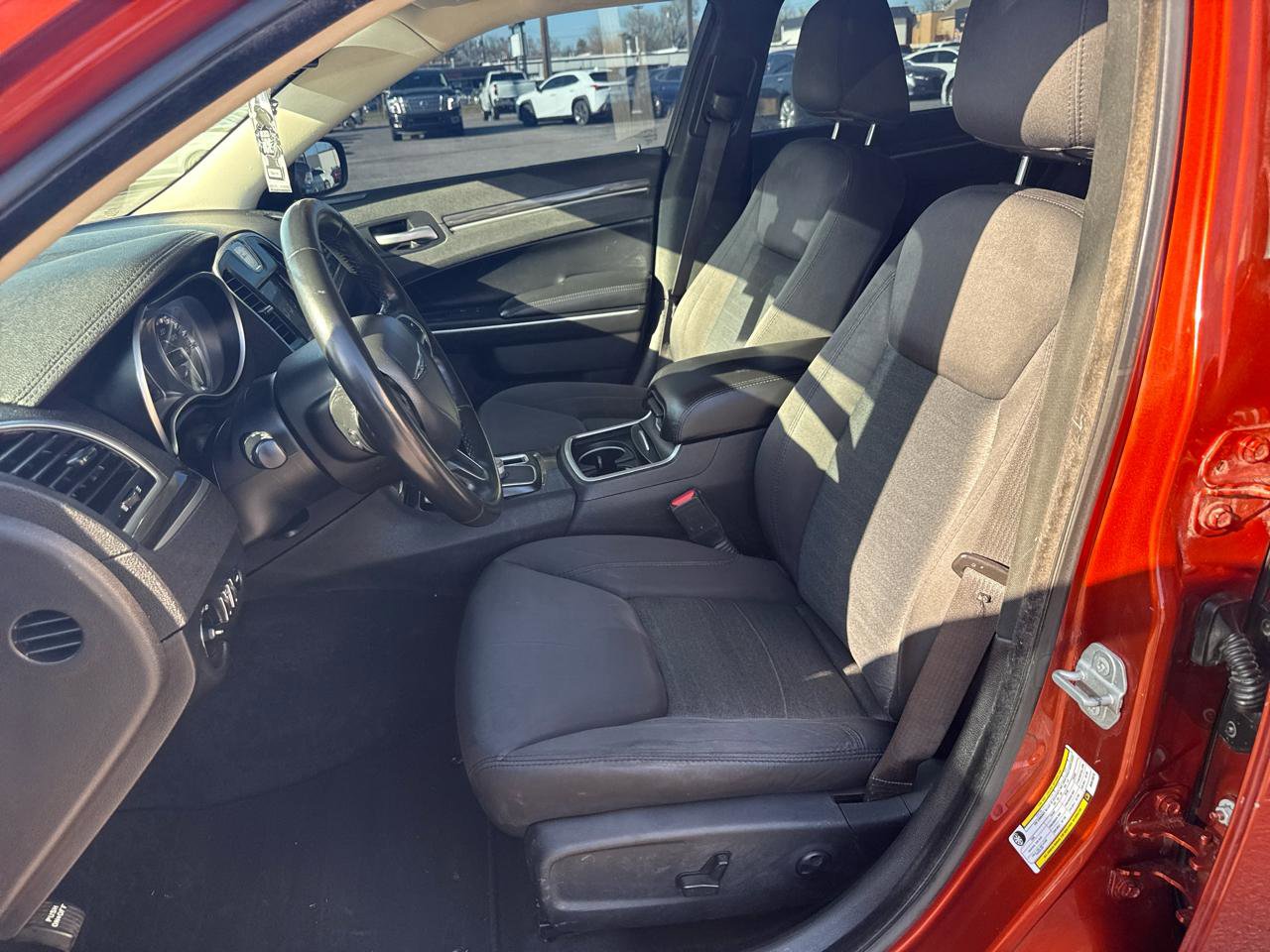 Used 2021 Chrysler 300 Touring w/ Sport Appearance Package image 9