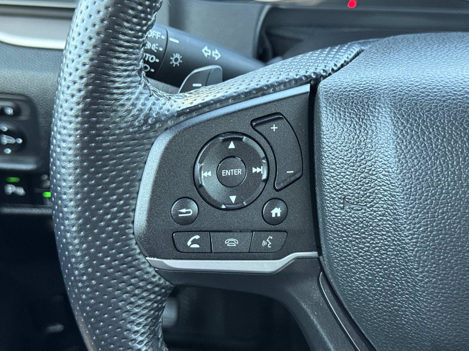 Used 2023 Honda Passport EX-L image 11