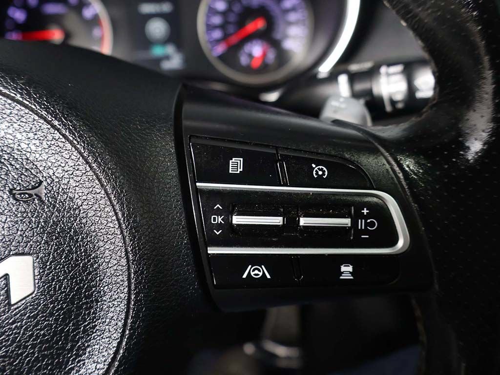 Used 2022 Kia Stinger GT-Line w/ Sun & Sound Package RWD image 42