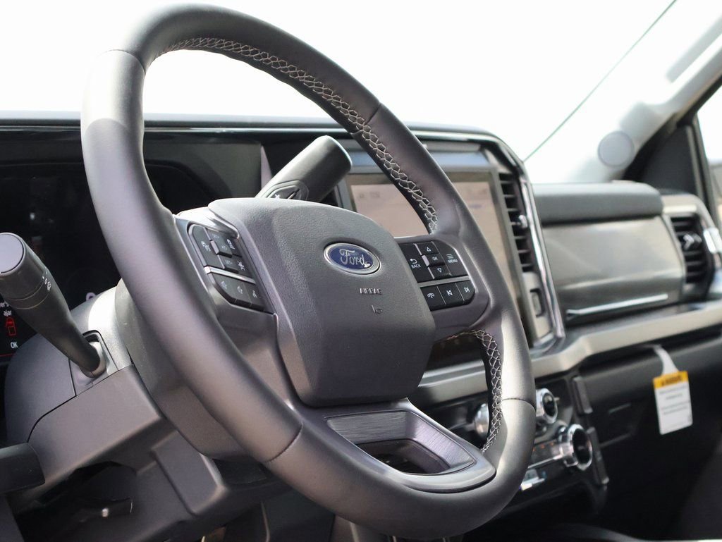New 2026 Ford F350 Lariat w/ Lariat Ultimate Package image 25