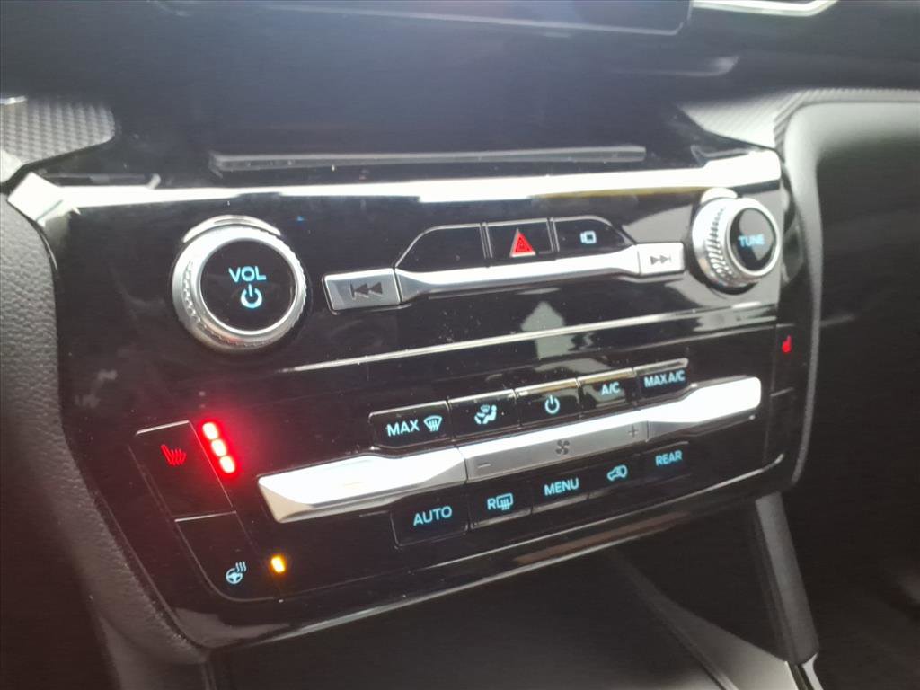 Certified 2023 Ford Explorer ST-Line image 24