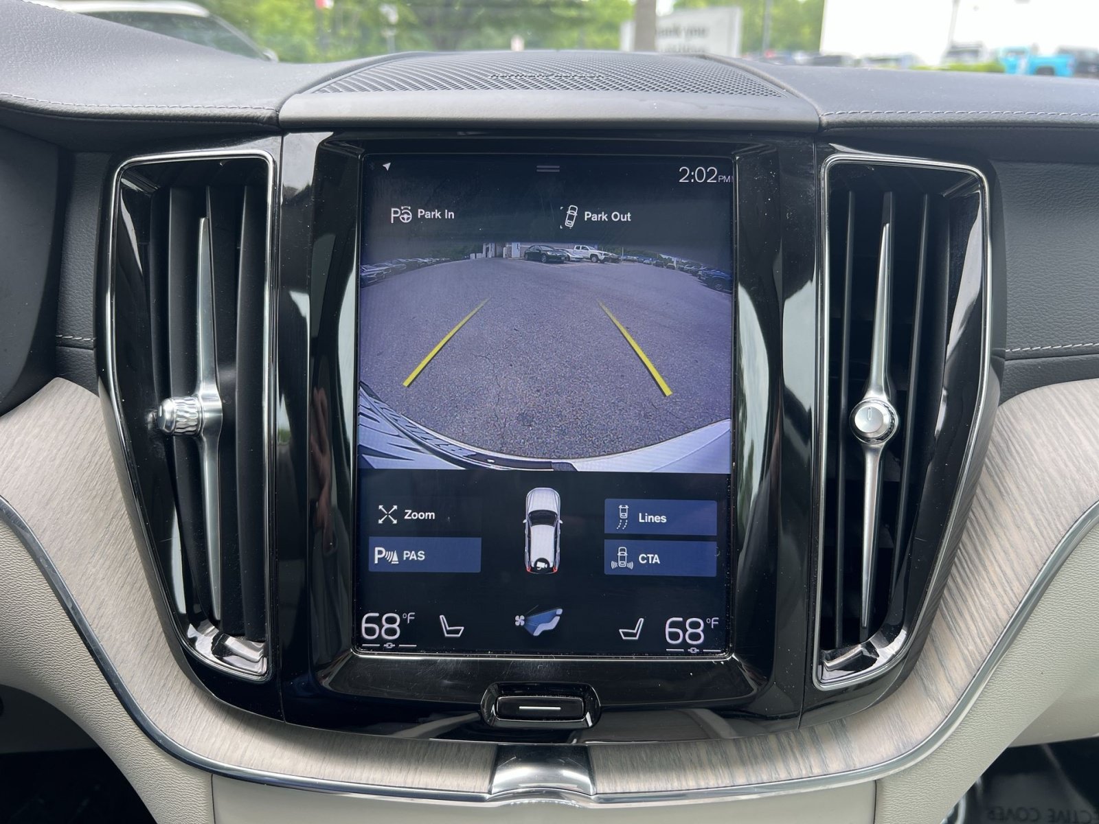 Used 2019 Volvo XC60 T5 Inscription AWD/4WD image 19