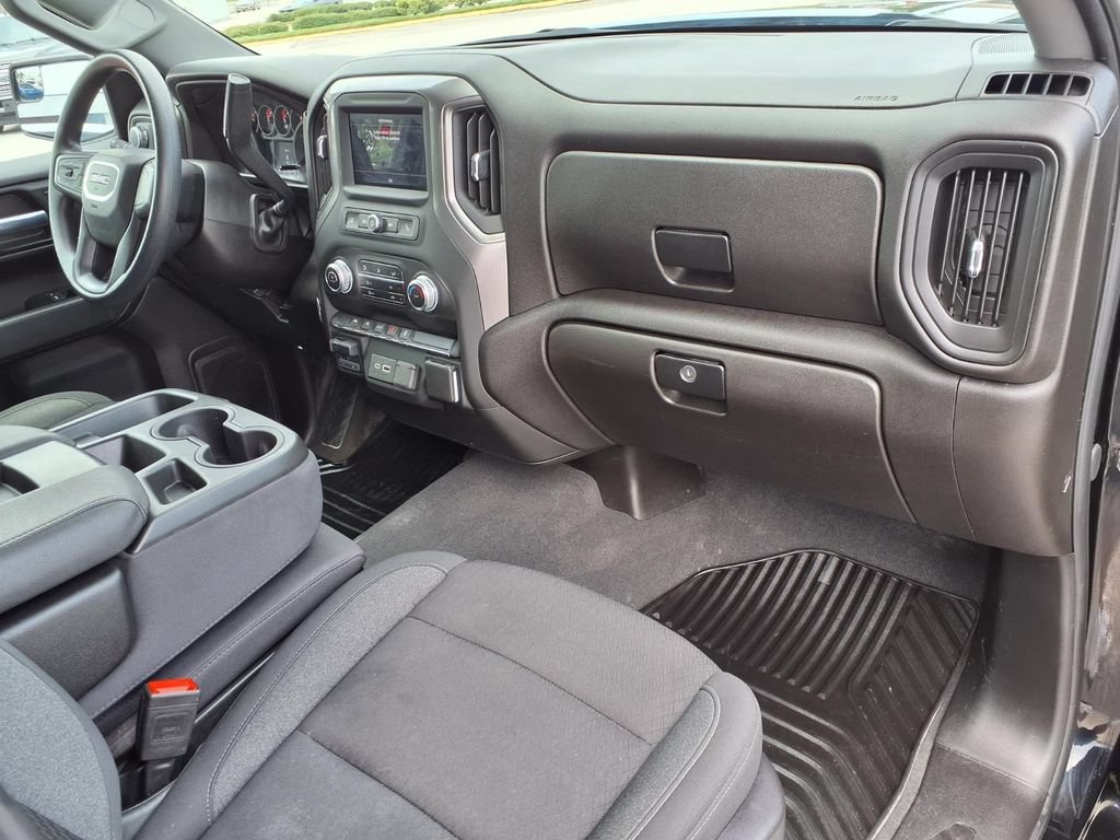 Used 2025 GMC Sierra 1500 Pro w/ Graphite Edition AWD/4WD image 12