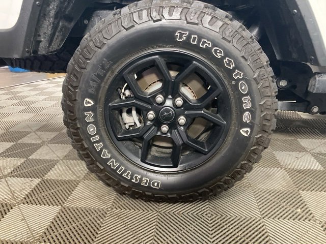 Used 2024 Jeep Gladiator Sport image 16