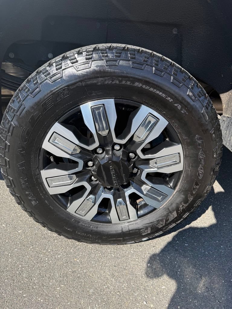 Used 2024 GMC Sierra 2500 Denali w/ Denali Reserve Package AWD/4WD image 26
