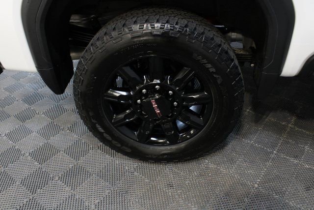 Used 2024 GMC Sierra 2500 AT4 w/ AT4 Premium Plus Package image 28