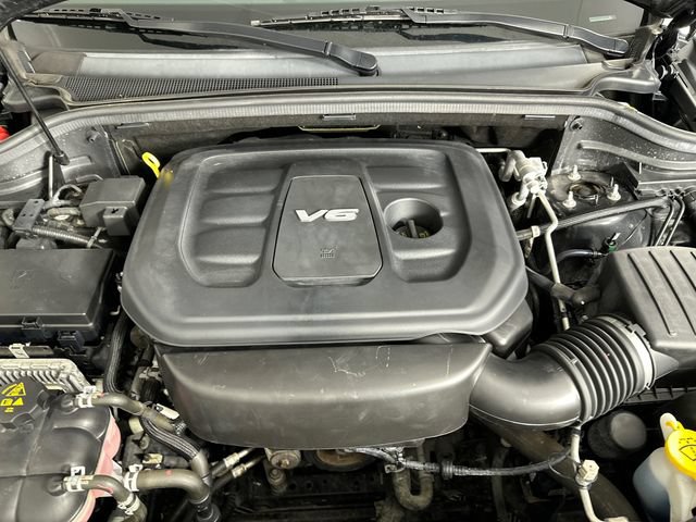Used 2018 Jeep Grand Cherokee Laredo AWD/4WD image 35