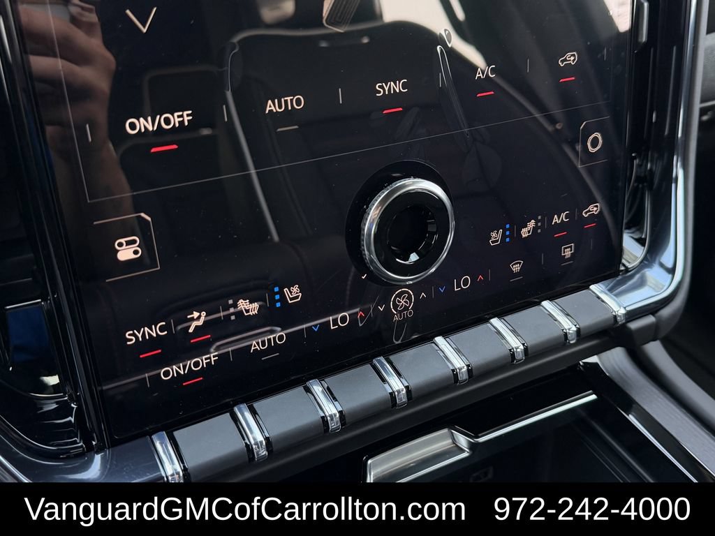 New 2026 GMC Yukon AT4 Ultimate w/ LPO, Floor Liner Package AWD/4WD image 17