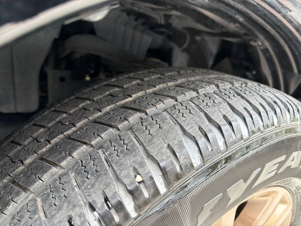 Used 2024 Nissan Titan SV w/ SV Bronze Edition Package image 13