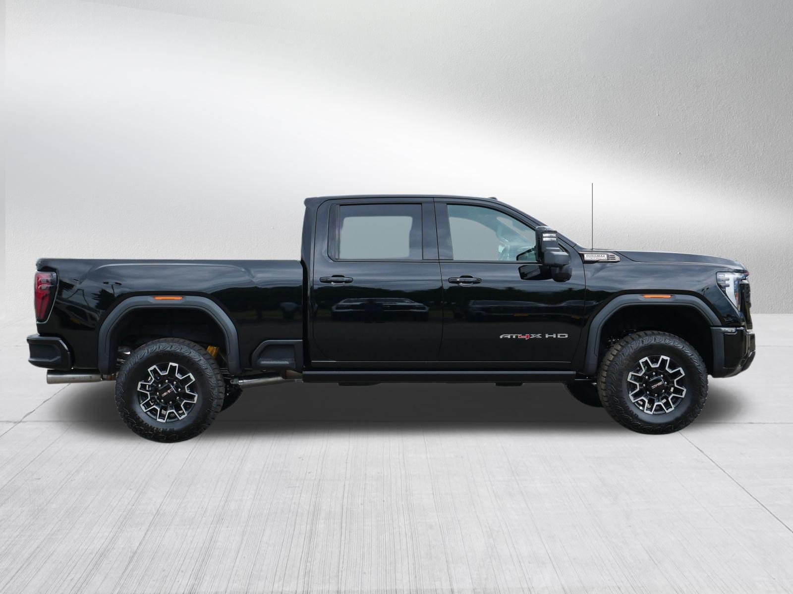 New 2026 GMC Sierra 2500 AT4X w/ Snow Plow Prep/Camper Package AWD/4WD image 6