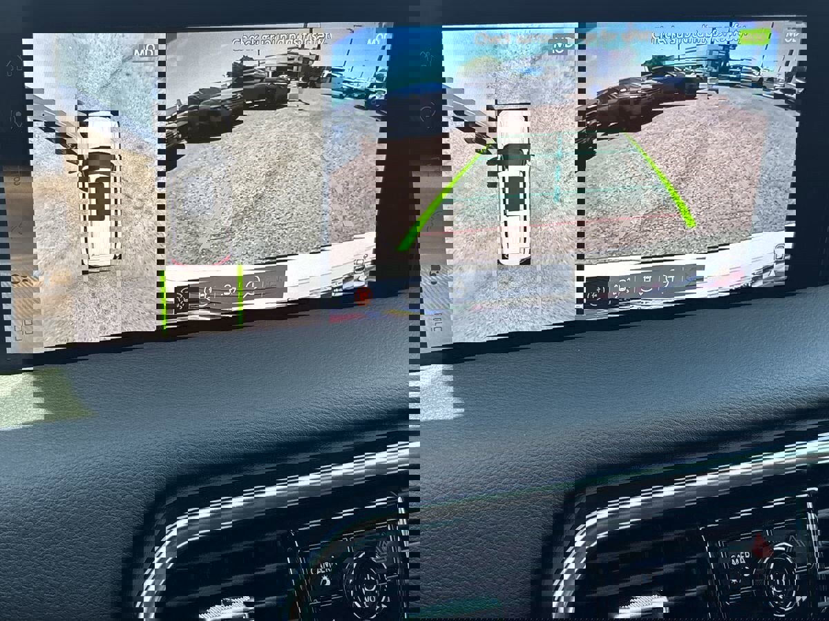 New 2025 Nissan Armada SL w/ Captain's Chari Seat Package image 29