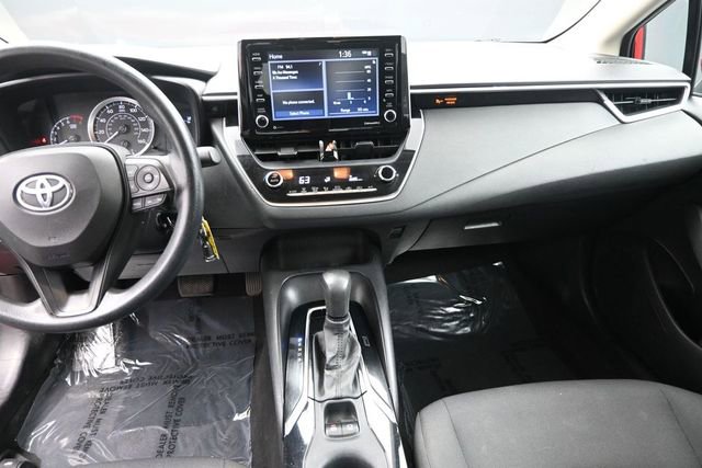 Used 2021 Toyota Corolla LE FWD image 14