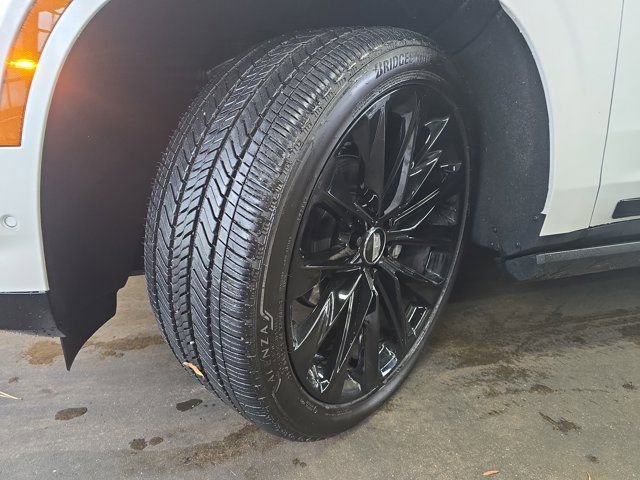 Certified 2025 Cadillac Escalade Sport Platinum w/ LPO, ONYX Package image 34