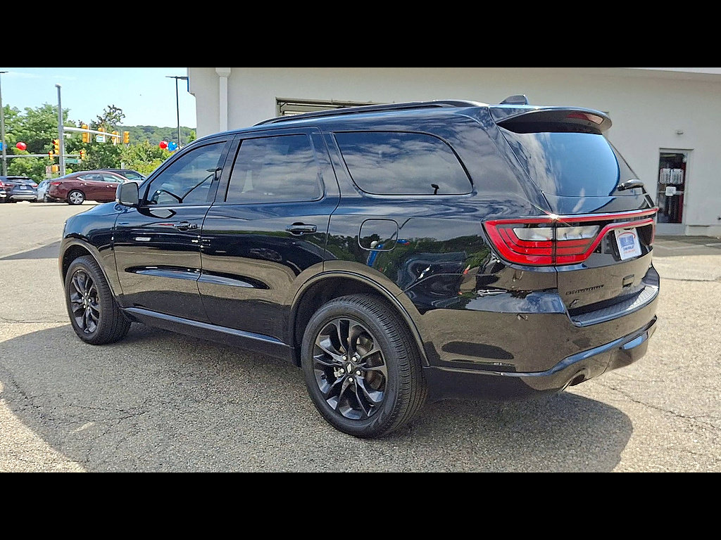 Used 2025 Dodge Durango GT AWD/4WD image 6