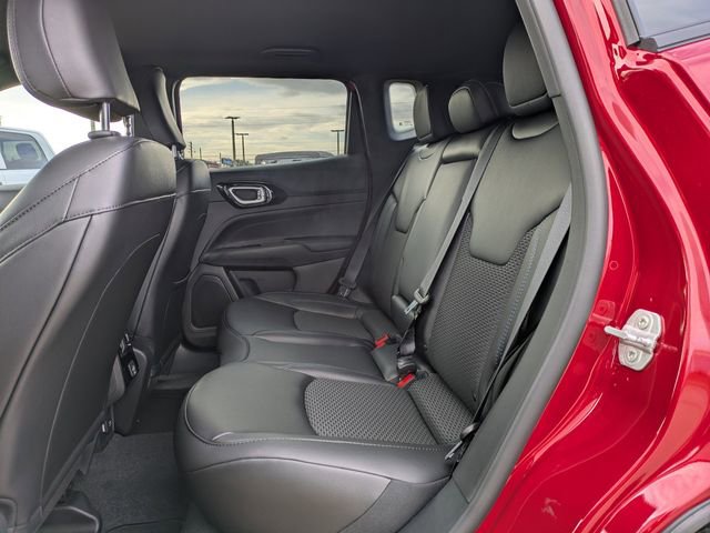 New 2026 Jeep Compass Latitude AWD/4WD image 14