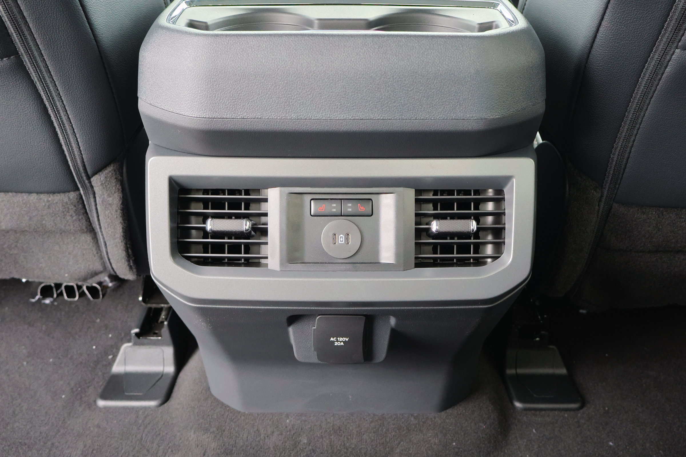 New 2026 Ford F450 Lariat w/ Chrome Package image 31