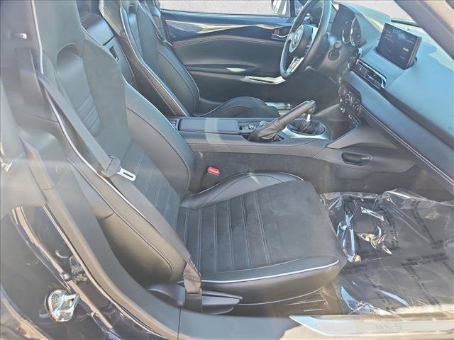 Used 2025 MAZDA MX-5 Miata RF Club w/ Interior Package RWD image 16