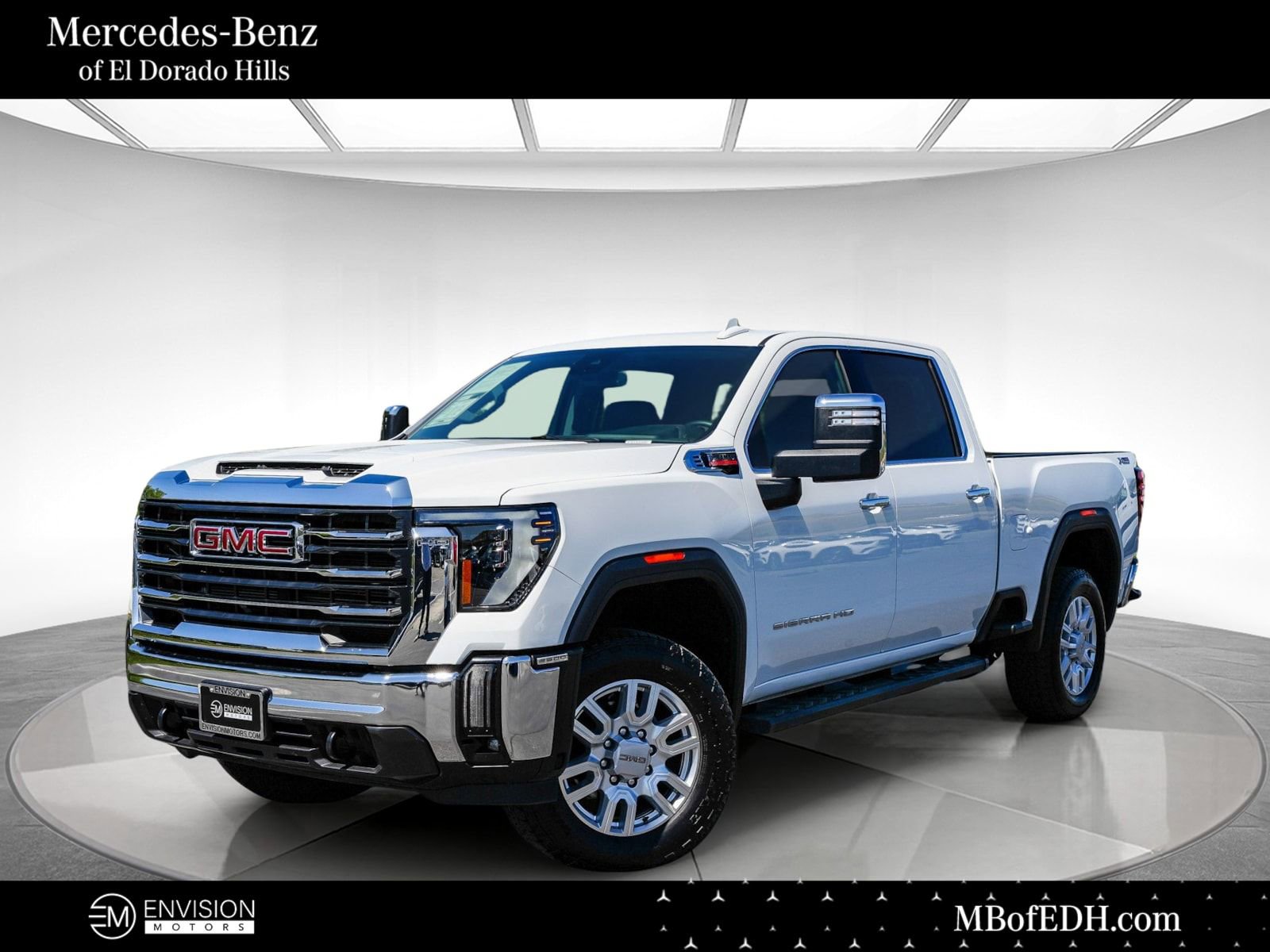Used 2024 GMC Sierra 2500 SLT AWD/4WD image 1