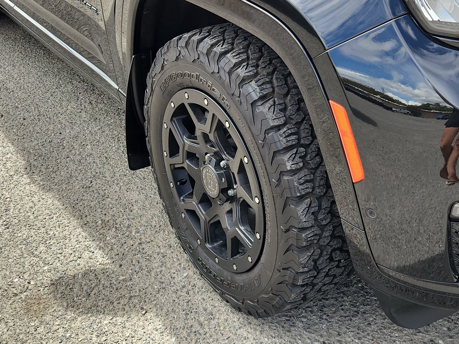 Certified 2023 Jeep Grand Cherokee L Summit w/ Advanced Protech Group IV AWD/4WD image 19