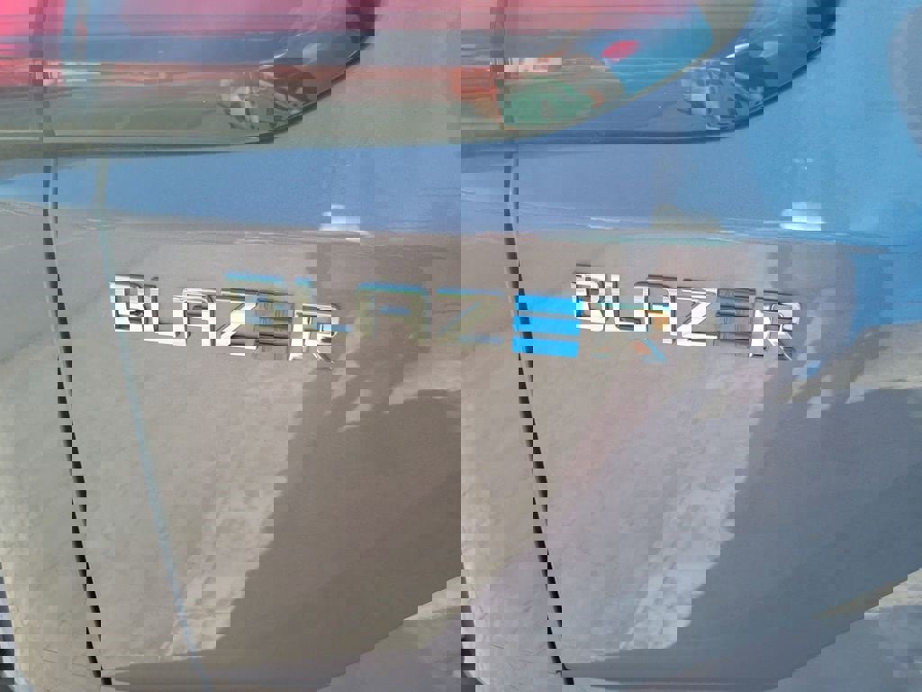 New 2025 Chevrolet Blazer EV LT w/ Super Cruise Package image 27