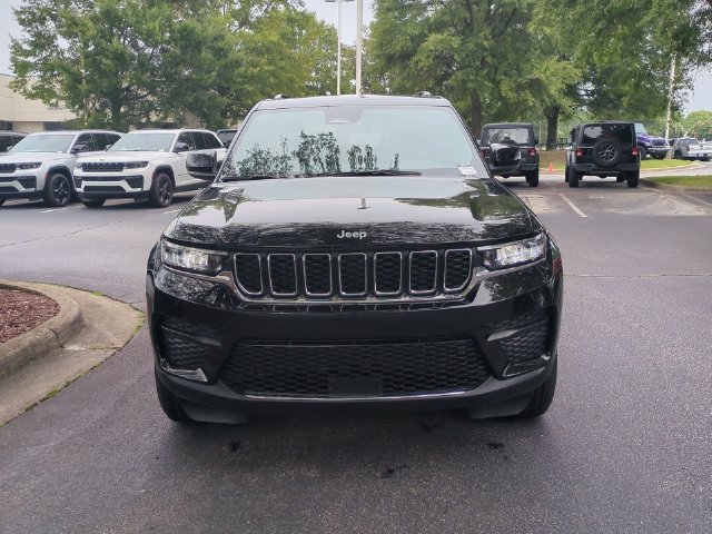 New 2026 Jeep Grand Cherokee Laredo X AWD/4WD image 8