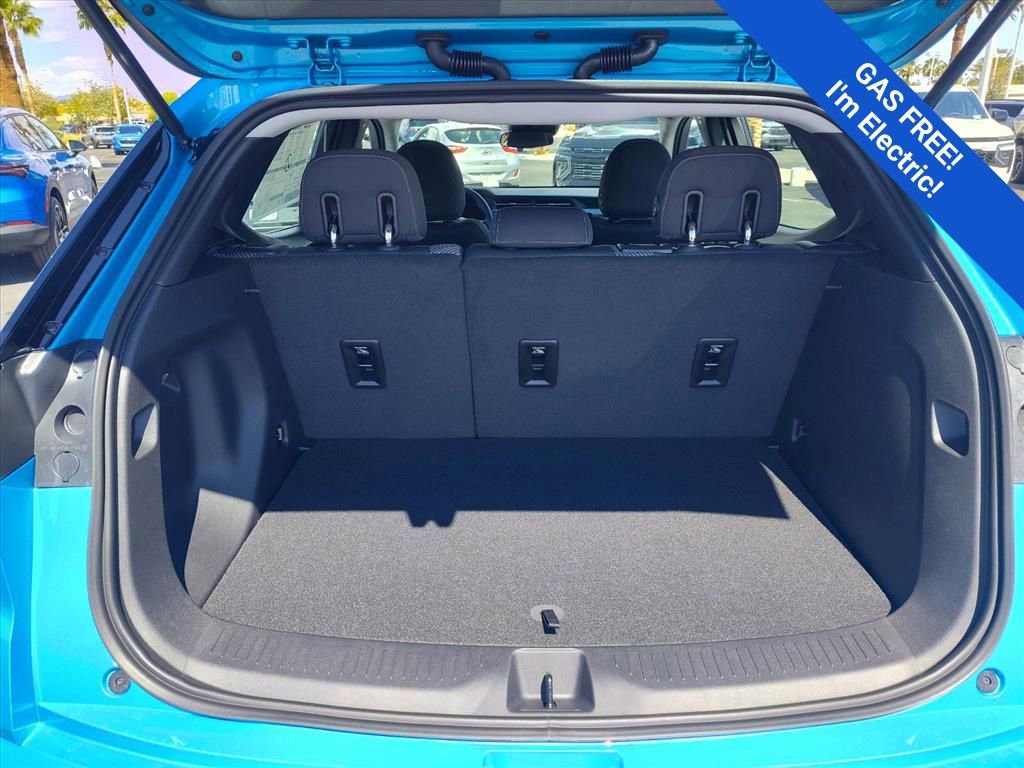 New 2027 Chevrolet Bolt LT FWD image 8