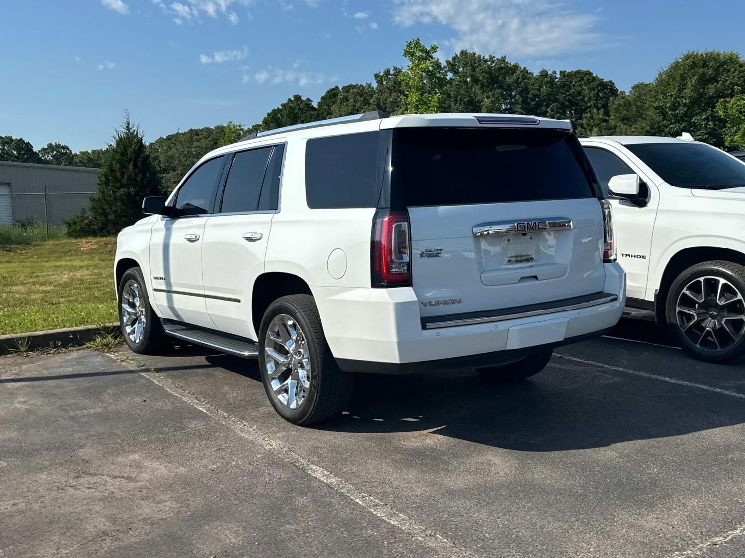 Used 2018 GMC Yukon Denali w/ Open Road Package AWD/4WD image 9