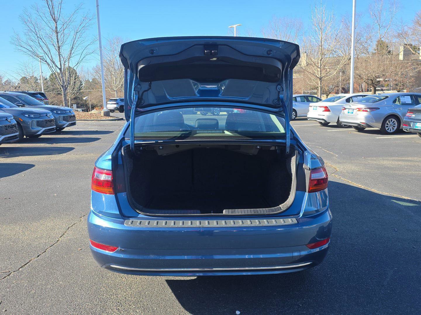 Used 2019 Volkswagen Jetta S w/ Driver Assistance Package image 7