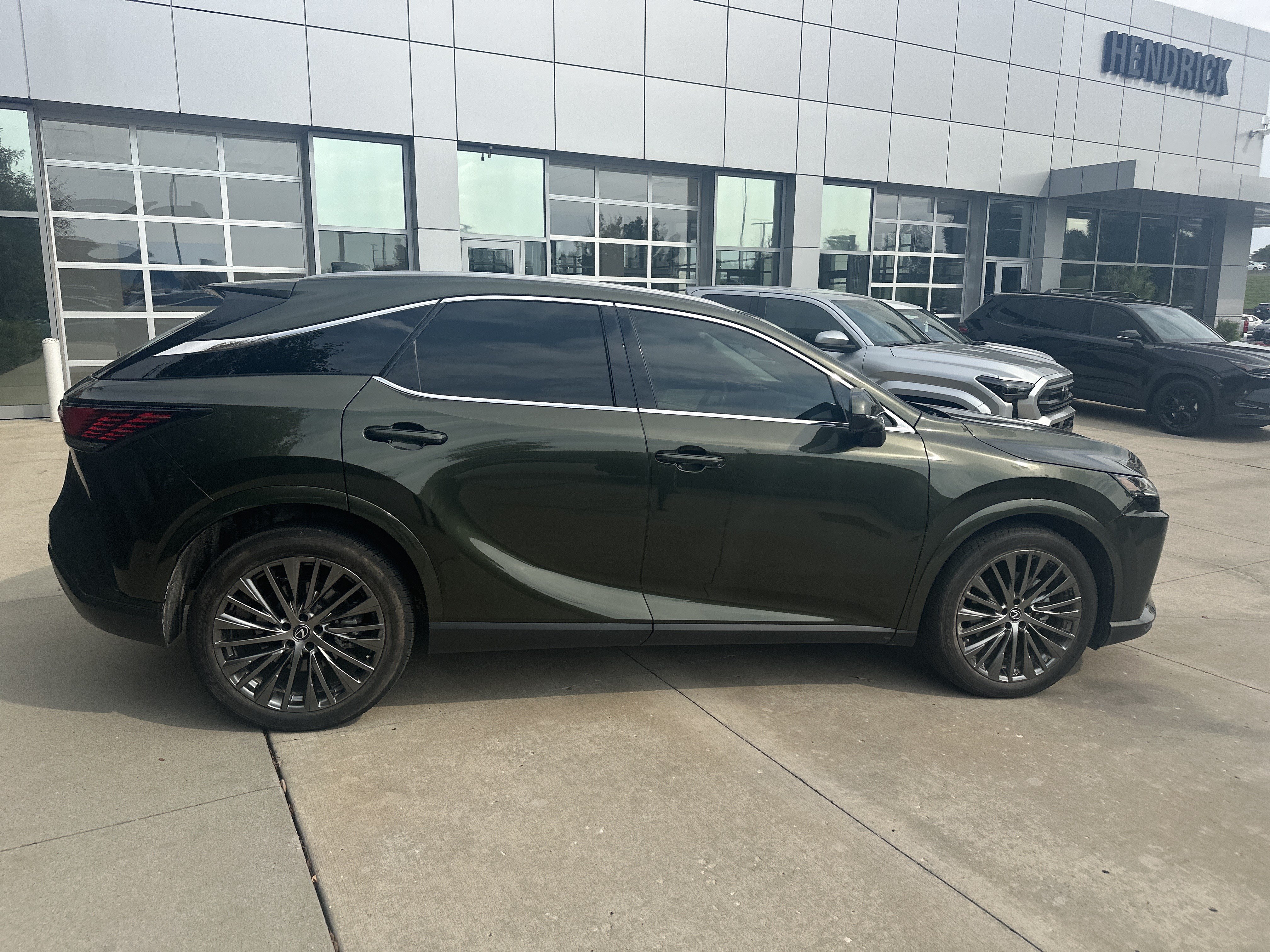 Used 2024 Lexus RX 350 AWD w/ Convenience Package image 10