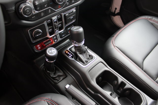 Used 2026 Jeep Gladiator Rubicon AWD/4WD image 29