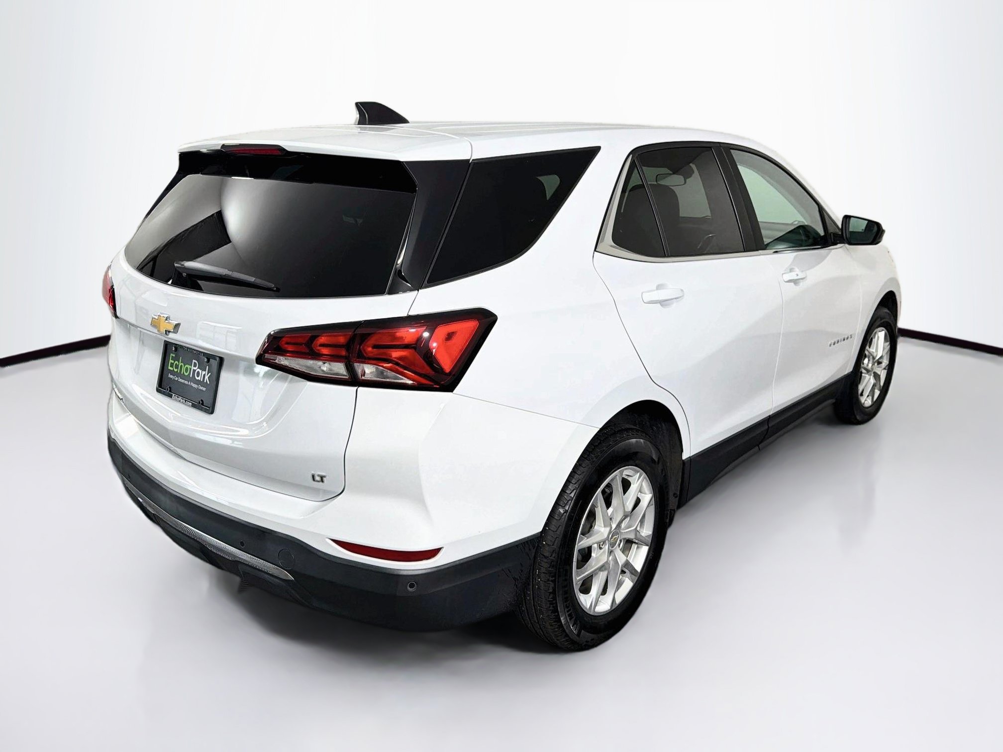 Used 2022 Chevrolet Equinox LT FWD image 9