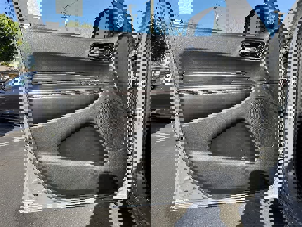 Used 2025 Dodge Durango GT image 23