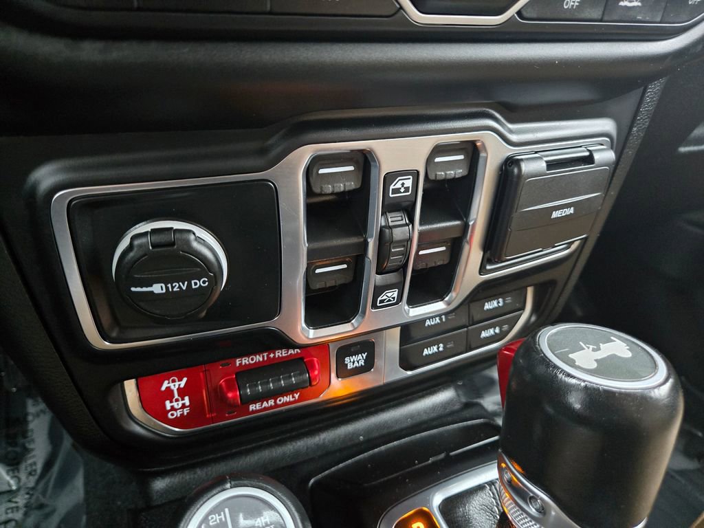 Used 2021 Jeep Wrangler Unlimited Rubicon 4xe w/ Cold Weather Group image 17