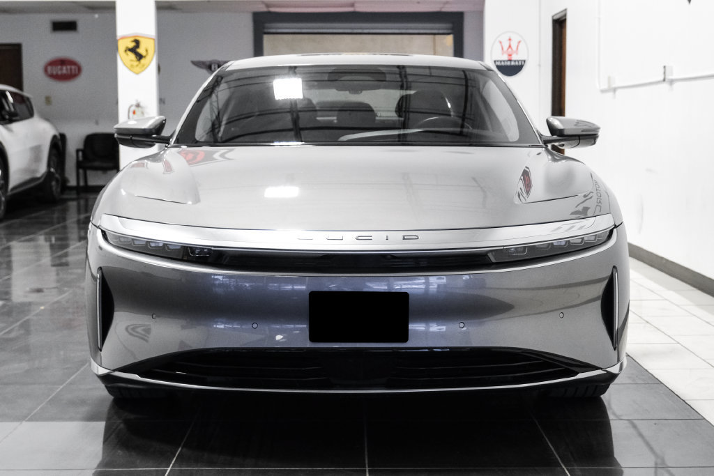 Used 2025 Lucid Air Touring AWD/4WD image 5