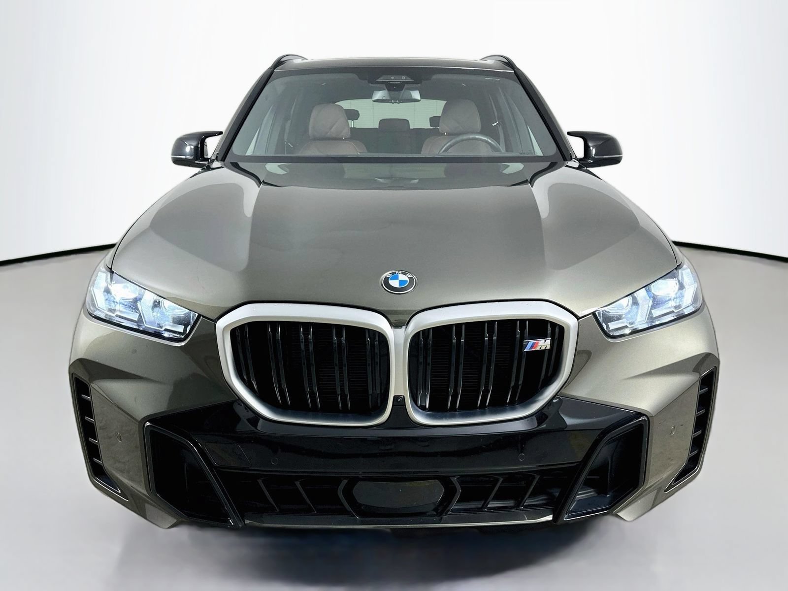 Used 2026 BMW X5 M60i AWD/4WD image 2