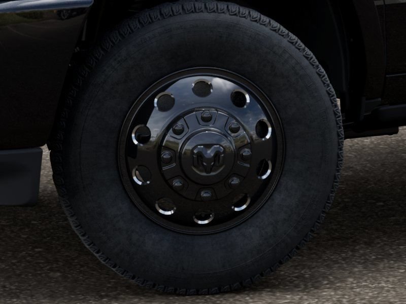 New 2026 RAM 3500 Limited AWD/4WD image 9