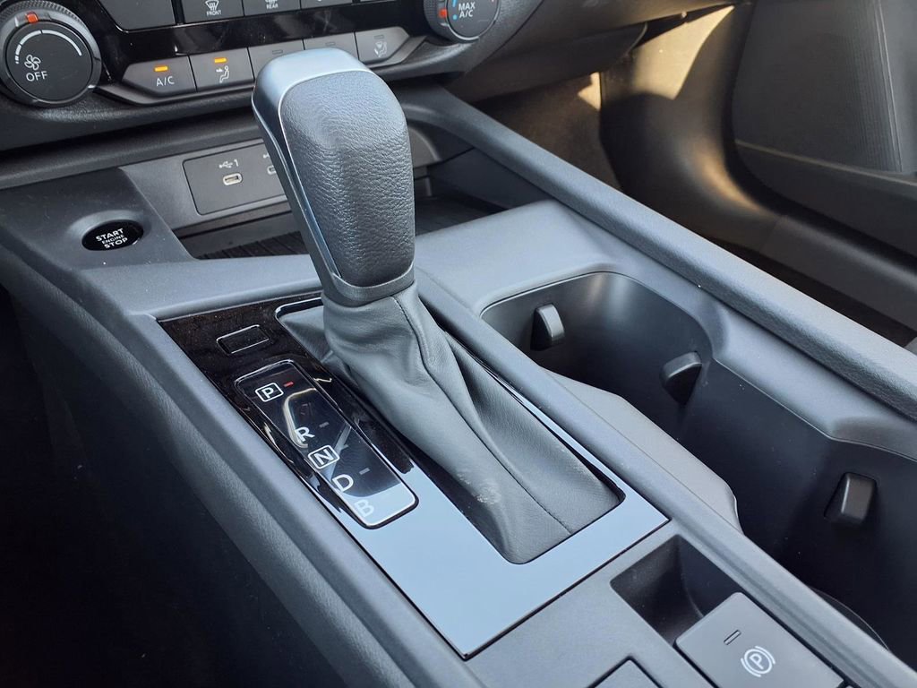 New 2026 Nissan Sentra S w/ Floor Mat Package FWD image 15