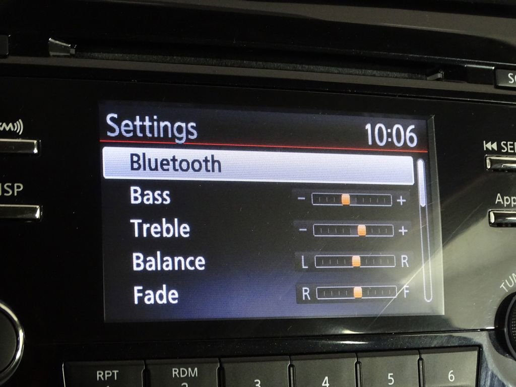 Used 2016 Nissan Rogue S w/ Appearance Package image 30