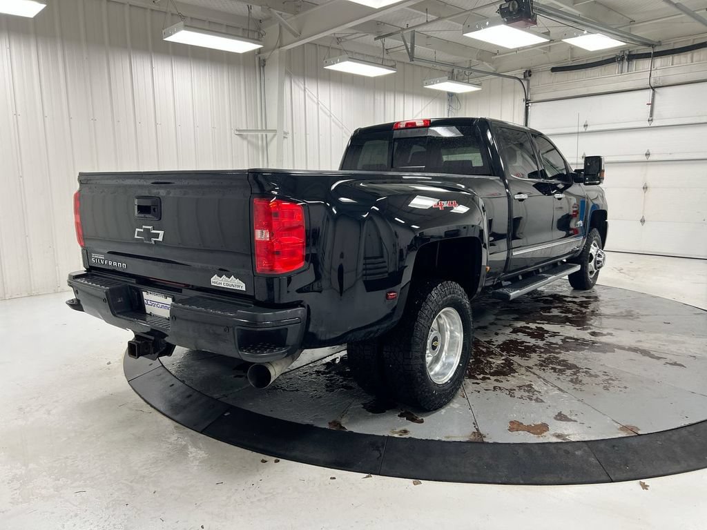 Used 2019 Chevrolet Silverado 3500 High Country w/ Duramax Plus Package AWD/4WD image 3