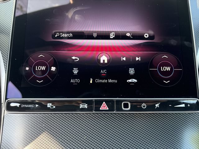 Used 2025 Mercedes-Benz C 300 4MATIC Sedan image 19