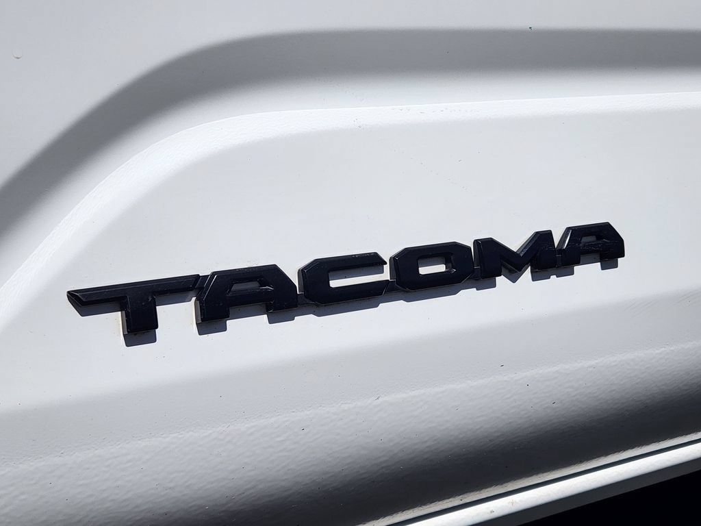 Used 2024 Toyota Tacoma TRD Off-Road AWD/4WD image 13