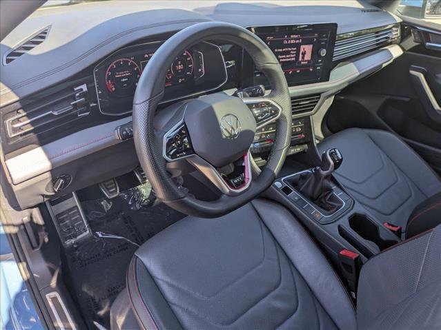 Used 2025 Volkswagen Jetta GLI Autobahn image 10