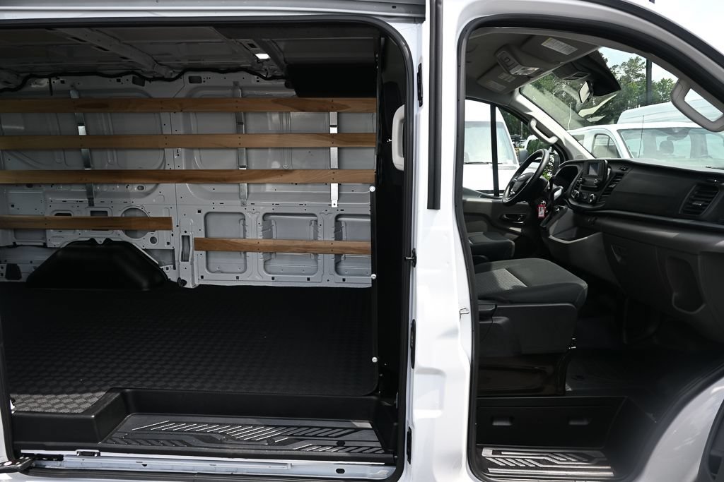 Used 2025 Ford Transit 250 Low Roof w/ Exterior Upgrade Package RWD image 20