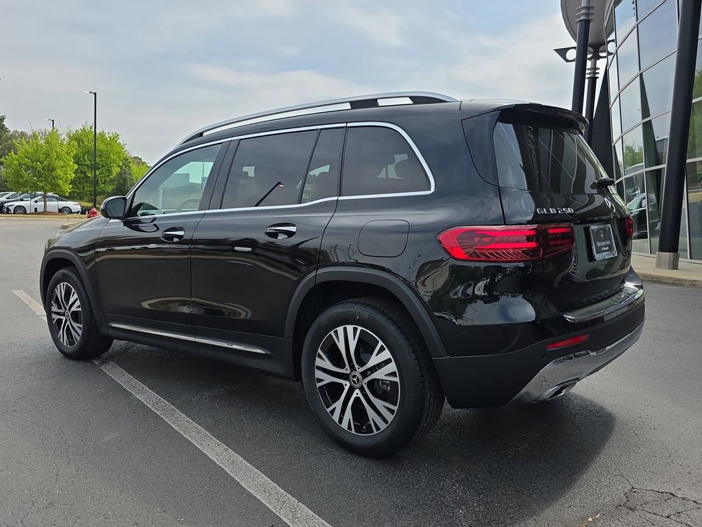 New 2026 Mercedes-Benz GLB 250 4MATIC image 3
