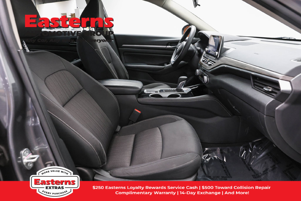 Used 2023 Nissan Altima 2.5 SV AWD/4WD image 25