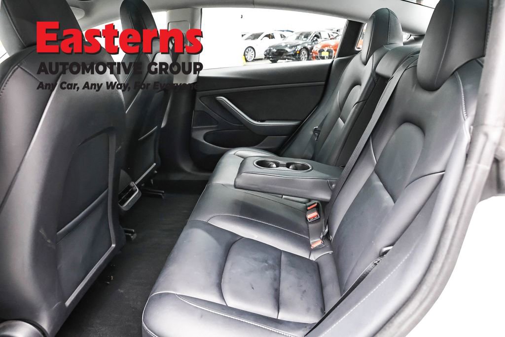 Used 2020 Tesla Model 3 Standard Range RWD image 16